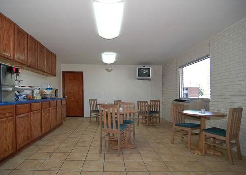 Rodeway Inn 브레바드 레스토랑 사진